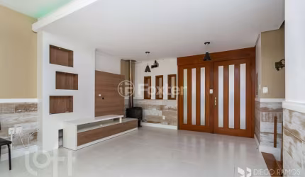 Casa com 4 quartos à venda na Rua Teresa Cristo, 102, Tristeza, Porto Alegre, 233 m2 por R$ 1.650.000