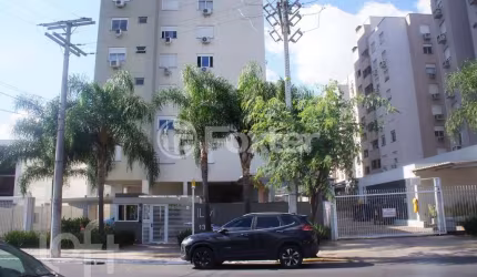 Apartamento com 2 quartos à venda na Rua Brasil, 1375, Centro, Canoas, 56 m2 por R$ 350.000