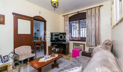 Casa com 3 quartos à venda na Rua Hipólito da Costa, 270, Santa Tereza, Porto Alegre, 355 m2 por R$ 1.861.000