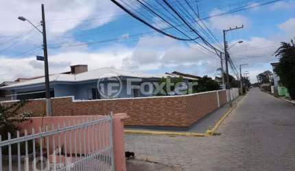 Casa com 3 quartos à venda na Rua Moçambique, 267, São João do Rio Vermelho, Florianópolis, 200 m2 por R$ 1.500.000