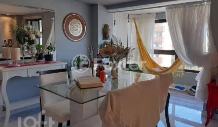 Apartamento com 3 quartos à venda na Rua Moreira César, 1624, Pio X, Caxias do Sul, 103 m2 por R$ 678.400