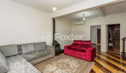 Casa com 4 quartos à venda na Rua Felipe de Oliveira, 1265, Petrópolis, Porto Alegre, 314 m2 por R$ 1.100.000