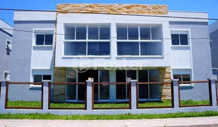 Casa em condomínio fechado com 3 quartos à venda na Rua Rio Comandaí, 1669, Centro, Xangri-Lá, 81 m2 por R$ 682.500