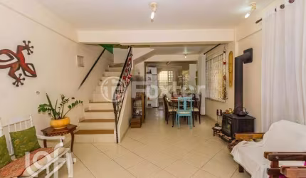 Casa com 5 quartos à venda na Rua Doutor Luiz da Silva Flores, 85, Teresópolis, Porto Alegre, 308 m2 por R$ 1.100.000