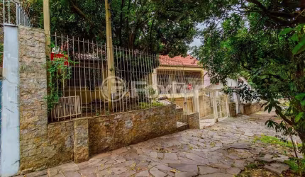 Casa comercial com 2 salas à venda na Rua Fagundes Varela, 153, Santo Antônio, Porto Alegre, 300 m2 por R$ 1.250.000