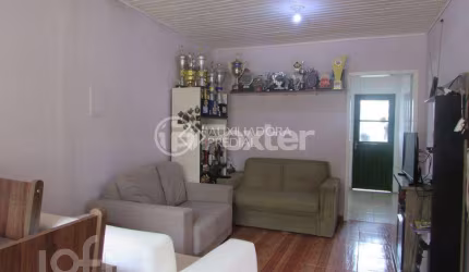 Casa com 2 quartos à venda na Rua Madressilva, 55, Lomba do Pinheiro, Porto Alegre, 70 m2 por R$ 300.000