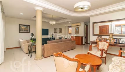 Casa com 5 quartos à venda na Avenida dos Prazeres, 716, Vila Jardim, Porto Alegre, 314 m2 por R$ 1.090.000