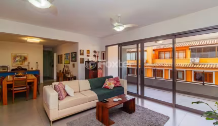 Apartamento com 3 quartos à venda na Rua Doutor Armando Barbedo, 505, Tristeza, Porto Alegre, 149 m2 por R$ 1.232.000