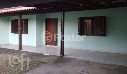 Casa com 1 quarto à venda na Rua Crisântemos, 43, Águas Mortas, Gravataí, 60 m2 por R$ 250.000