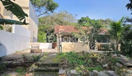 Casa com 4 quartos à venda na Rua Pau de Canela, 640, Rio Tavares, Florianópolis, 300 m2 por R$ 1.349.000