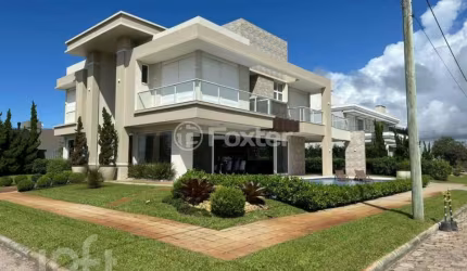 Casa com 5 quartos à venda na Avenida Paraguassu, 1005, Jardim Beira Mar, Capão da Canoa, 462 m2 por R$ 5.700.000
