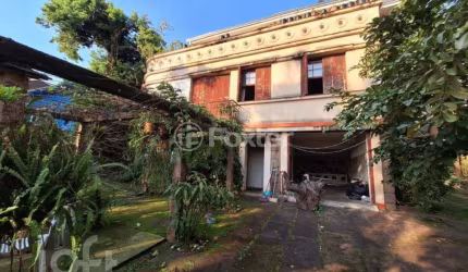 Casa com 4 quartos à venda na Rua Dário Pederneiras, 155, Petrópolis, Porto Alegre, 350 m2 por R$ 2.500.000