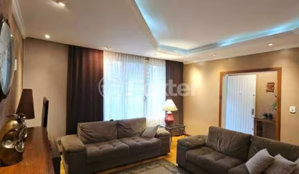 Casa com 5 quartos à venda na Rua Campos Elíseos, 291, Glória, Porto Alegre, 300 m2 por R$ 897.000