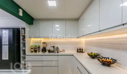 Apartamento com 3 quartos à venda na Rua Duque de Caxias, 774, Centro Histórico, Porto Alegre, 109 m2 por R$ 798.000