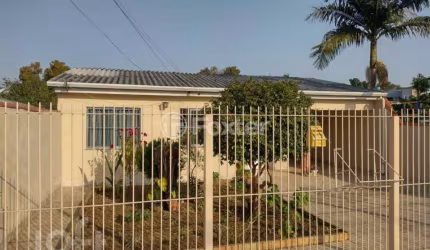 Casa com 2 quartos à venda na Rua Cecilia Perez da Silva, 04, Olaria, Canoas, 140 m2 por R$ 398.900