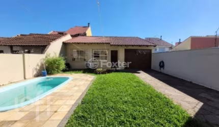 Casa com 3 quartos à venda na Rua Canadá, 620, São José, Canoas, 241 m2 por R$ 799.000