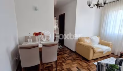 Apartamento com 3 quartos à venda na Rua Camaquã, 55, Camaquã, Porto Alegre, 69 m2 por R$ 312.000