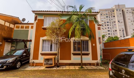 Casa em condomínio fechado com 3 quartos à venda na Rua Tenente Ary Tarrago, 1720, Jardim Itu Sabará, Porto Alegre, 85 m2 por R$ 415.000