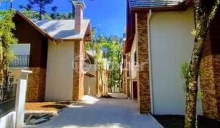 Casa em condomínio fechado com 3 quartos à venda na Rua Coronel Theobaldo Fleck, 624, Suzana, Canela, 114 m2 por R$ 795.000