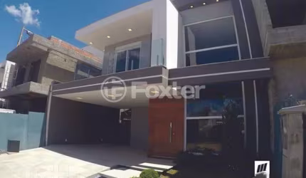 Casa com 3 quartos à venda na Rua dos Pinheiros, 71, Igara, Canoas, 224 m2 por R$ 1.930.000