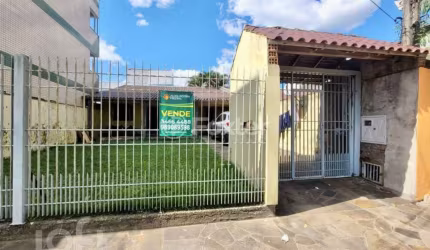 Casa com 2 quartos à venda na Avenida Açucena, 1067, Estância Velha, Canoas, 200 m2 por R$ 497.999