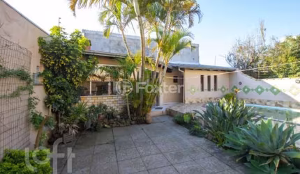 Casa com 3 quartos à venda na Rua Coronel Vicente, 1251, Centro, Canoas, 336 m2 por R$ 1.430.000