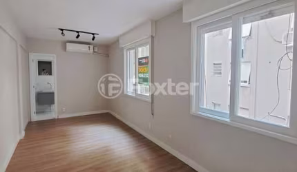 Kitnet / Stúdio à venda na Rua Riachuelo, 547, Centro Histórico, Porto Alegre, 28 m2 por R$ 179.000