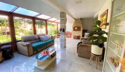 Casa com 4 quartos à venda na Rua Quinze de Novembro, 186, Nossa Senhora das Graças, Canoas, 230 m2 por R$ 1.280.000