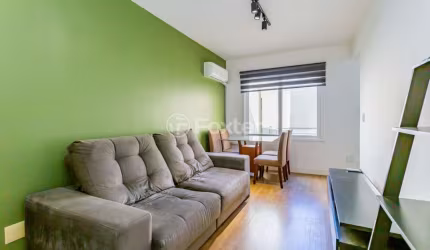 Apartamento com 2 quartos à venda na Rua Eudoro Berlink, 1146, Auxiliadora, Porto Alegre, 58 m2 por R$ 322.905