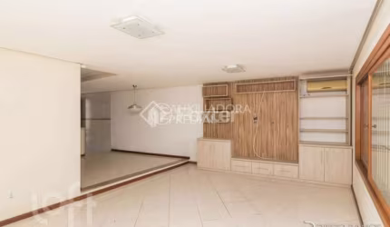 Casa com 3 quartos à venda na Rua Jayme Saul de Borba, 72, Espírito Santo, Porto Alegre, 191 m2 por R$ 598.000