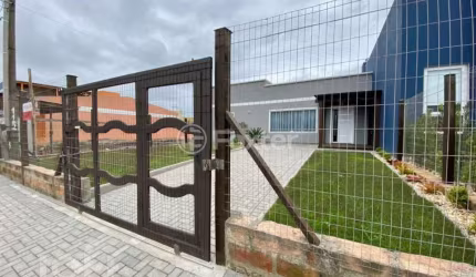 Casa com 4 quartos à venda na Rua Guilherme Guittman, 1102, Zona Nova, Capão da Canoa, 110 m2 por R$ 620.000