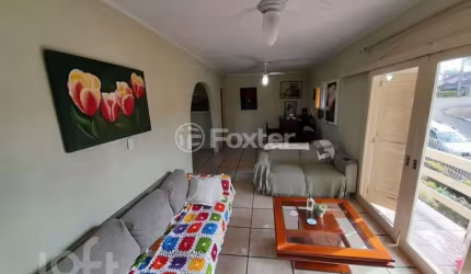 Casa com 3 quartos à venda na Rua Independência, 275, Primavera, Novo Hamburgo, 207 m2 por R$ 590.000
