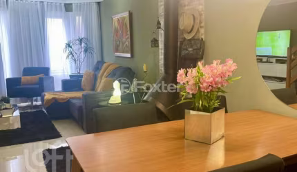 Casa com 3 quartos à venda na Rua Vinte E Oito, 155, Parque das Hortênsias, Canela, 120 m2 por R$ 900.000