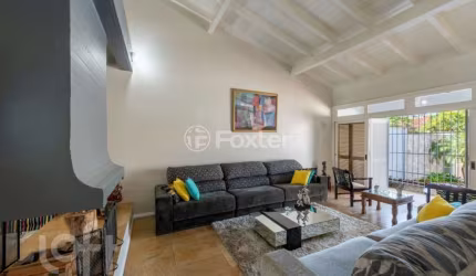 Casa com 5 quartos à venda na Avenida Saul Nonnenmacher, 98, Ipanema, Porto Alegre, 700 m2 por R$ 1.997.000