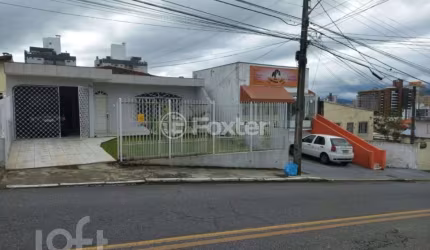 Casa com 3 quartos à venda na Rua Felipe Neves, 608, Canto, Florianópolis, 135 m2 por R$ 820.000