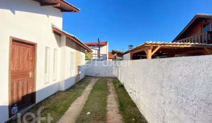 Casa com 3 quartos à venda na Servidão Estação Lua Clara, 800, São João do Rio Vermelho, Florianópolis, 95 m2 por R$ 595.000
