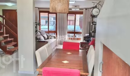Casa com 3 quartos à venda na Rua Roberto Santini, 94, Hípica, Porto Alegre, 140 m2 por R$ 615.000