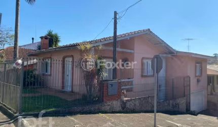 Casa com 3 quartos à venda na Rua São Luiz Gonzaga, 570, Guarani, Novo Hamburgo, 250 m2 por R$ 370.000