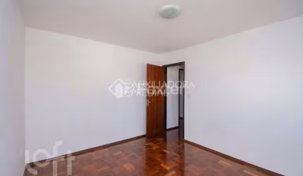 Apartamento com 2 quartos à venda na Avenida do Forte, 954, Vila Ipiranga, Porto Alegre, 69 m2 por R$ 270.000