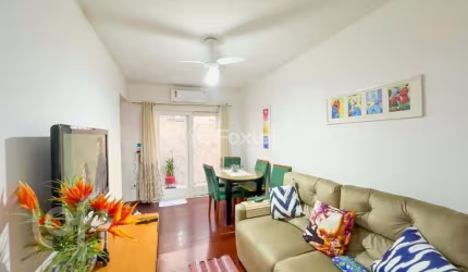 Apartamento com 1 quarto à venda na Rua Eudoro Berlink, 1146, Auxiliadora, Porto Alegre, 64 m2 por R$ 240.000