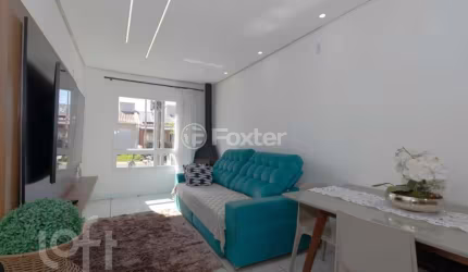 Casa em condomínio fechado com 2 quartos à venda na Rua Santa Júlia, 55, Olaria, Canoas, 65 m2 por R$ 377.999