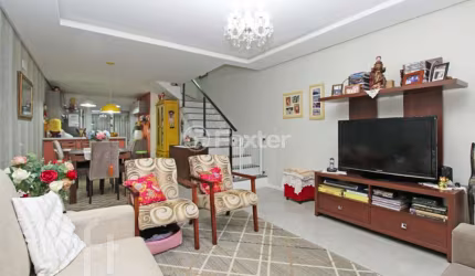 Casa com 3 quartos à venda na Rua Doutor Sady Soares, 129, Guarujá, Porto Alegre, 151 m2 por R$ 515.000