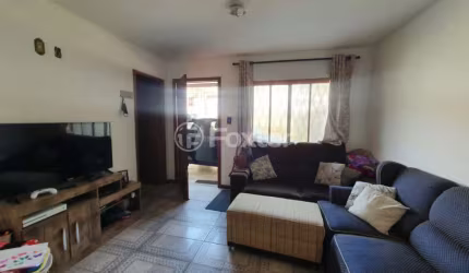 Casa com 2 quartos à venda na Rua Fernando Souto da Silva, 25, Morro Santana, Porto Alegre, 56 m2 por R$ 215.000