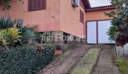 Casa com 2 quartos à venda na Rua Assunção, 185, Vila Vista Alegre, Cachoeirinha, 100 m2 por R$ 268.000