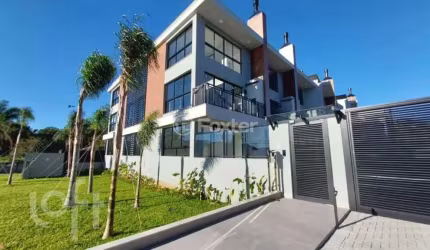 Kitnet / Stúdio à venda na Rua Vereador Osni Ortiga, 1919, Lagoa da Conceição, Florianópolis, 42 m2 por R$ 778.680