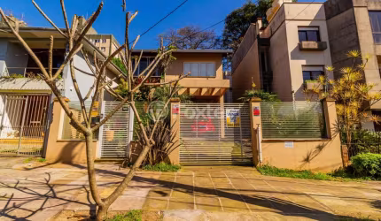 Casa com 3 quartos à venda na Rua Luzitana, 1251, Higienópolis, Porto Alegre, 200 m2 por R$ 1.348.500