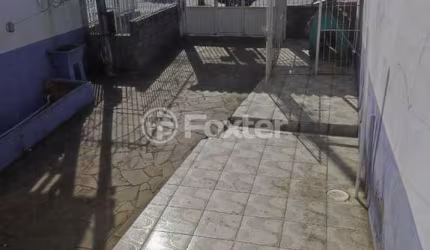 Casa com 3 quartos à venda na Avenida Dez de Maio, 494, Passo das Pedras, Porto Alegre, 150 m2 por R$ 279.000