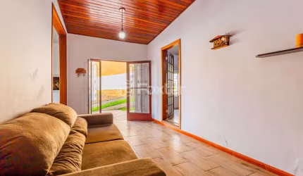 Casa comercial com 2 salas à venda na Rua Coronel José Rodrigues Sobral, 632, Partenon, Porto Alegre, 254 m2 por R$ 980.000