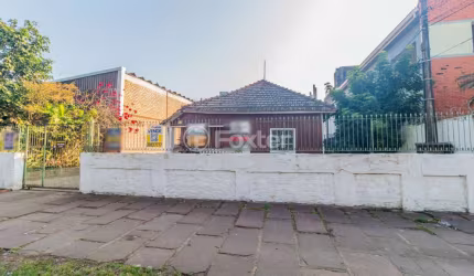 Terreno comercial à venda na Rua Coronel Claudino, 493, Cristal, Porto Alegre, 660 m2 por R$ 1.800.000
