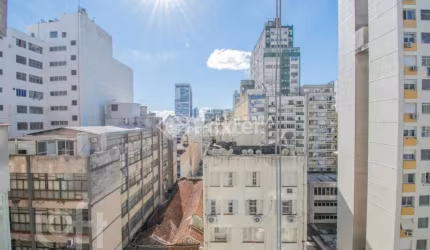 Apartamento com 2 quartos à venda na Rua Jerônimo Coelho, 44, Centro Histórico, Porto Alegre, 69 m2 por R$ 300.000
